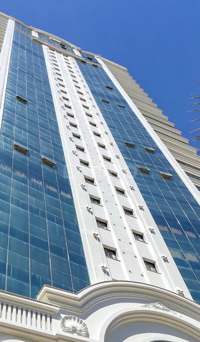 Edifício Paramount Apto 1601 — Meia Praia, Itapema — foto 1